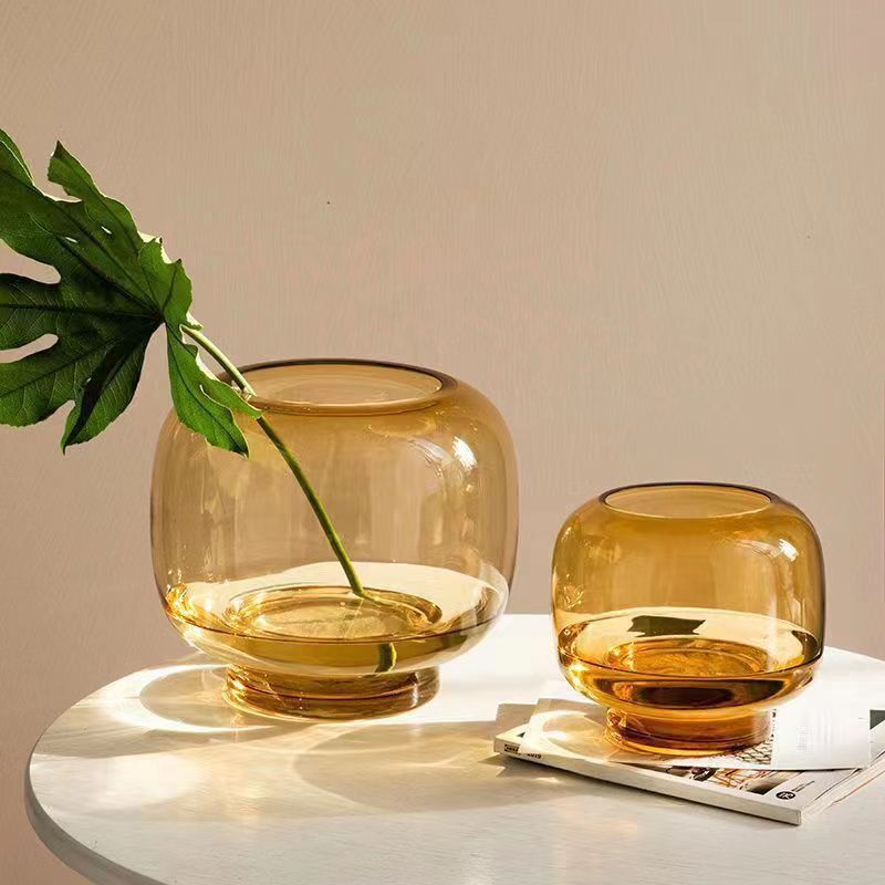 बड़े पेट वाला इंस्टाग्राम-योग्य गोल फूलदान